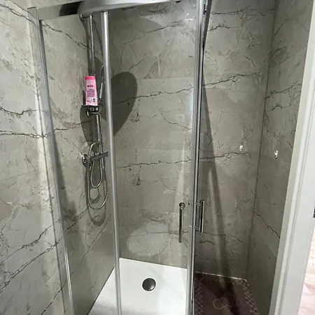 # Le 13 # Petit F2 Rénové Centre Appartement Mulhouse