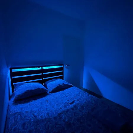 # Le 13 # Petit F2 Rénové Centre Appartement