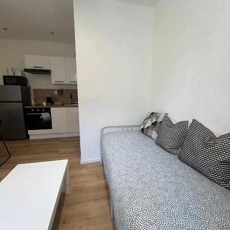 Appartement # Le 13 # Petit F2 Rénové Centre *